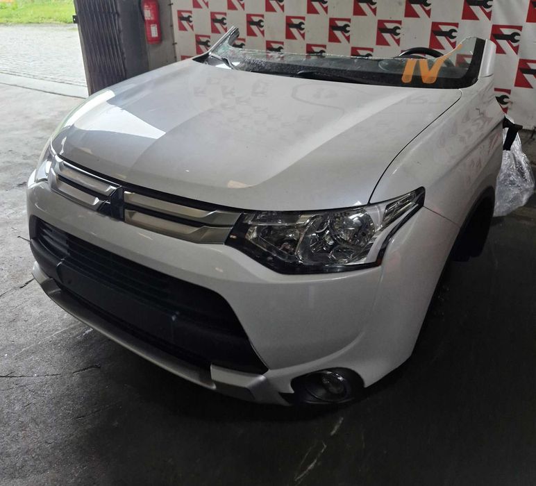 Frente Completa Mitsubishi Outlander 2.2 DiD 2015 #E03