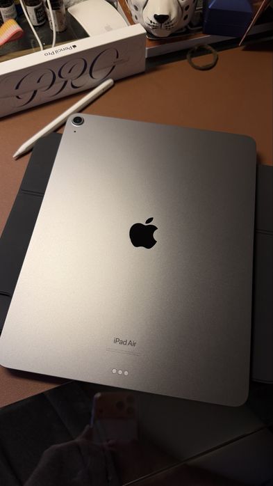 iPad Air M2 13" 128GB Space Gray + Magic Keyboard + Pencil Pro