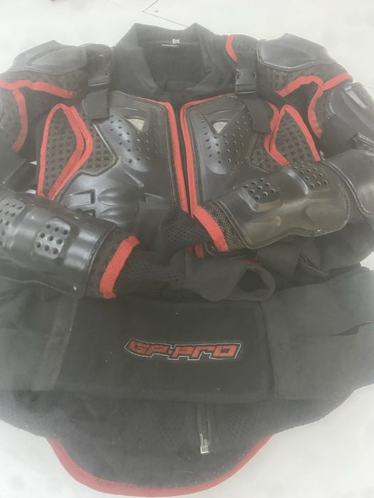 Vendo colete motocross GP-Pro