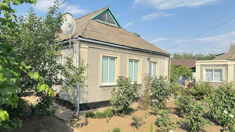 Доглянутий будинок 80 м2 в м. Снігурівка; сертифікат - ок