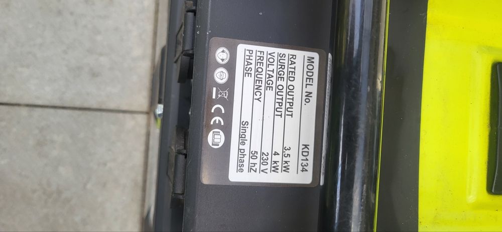 інверторний генератор