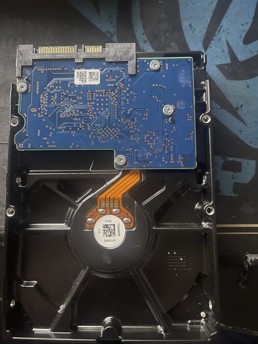 VENDO DISCO RIGIDO 1TB TOSHIBA