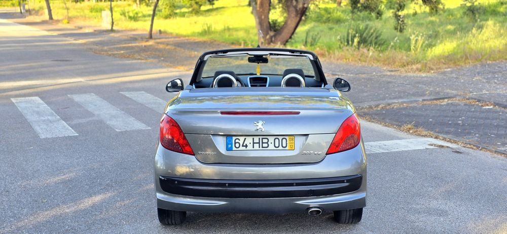 Peugeot 207cc cabrio 1.6 HDi 165 mil quilómetros  Ano 2008 Diesel