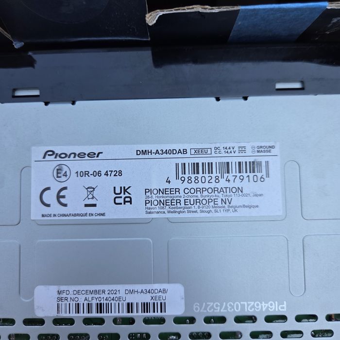 Pioneer DMH-A340DAB 2DIN Bluetooth DAB+ USB + wiązka i ramka
