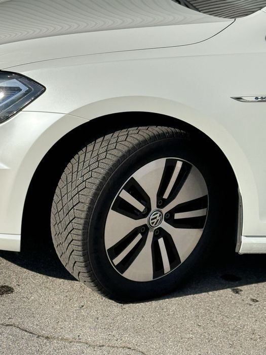 Volkswagen e-Golf 2017р 36кВт