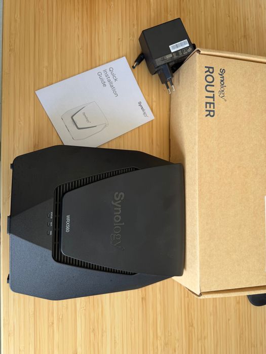 Router WiFi Synology WRX560 Mesh