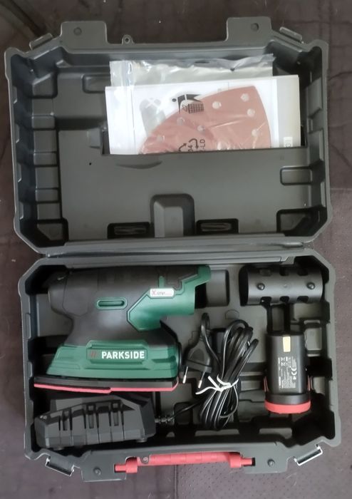 Lixadora multifunções Parkside bateria e carregador 12V