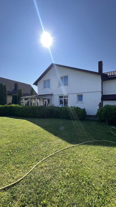 Продам будинок в Білій Криниці