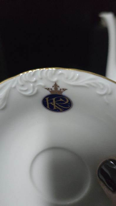 Serviço de café em porcelana (27 peças)