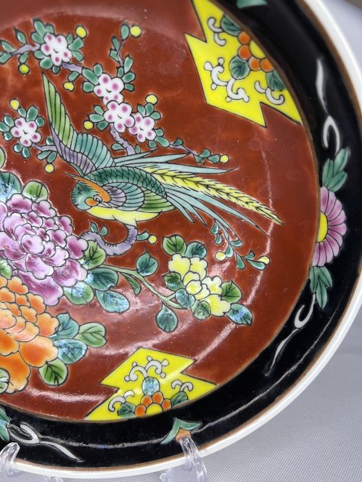 Japoński głęboki talerz z ptakiem Chinoiserie czerwony