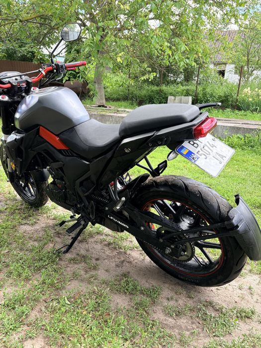 Lifan SR 220 4 v
