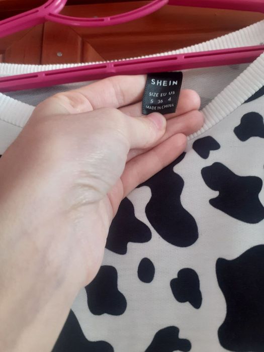 кофтинка в коров'ячий принт