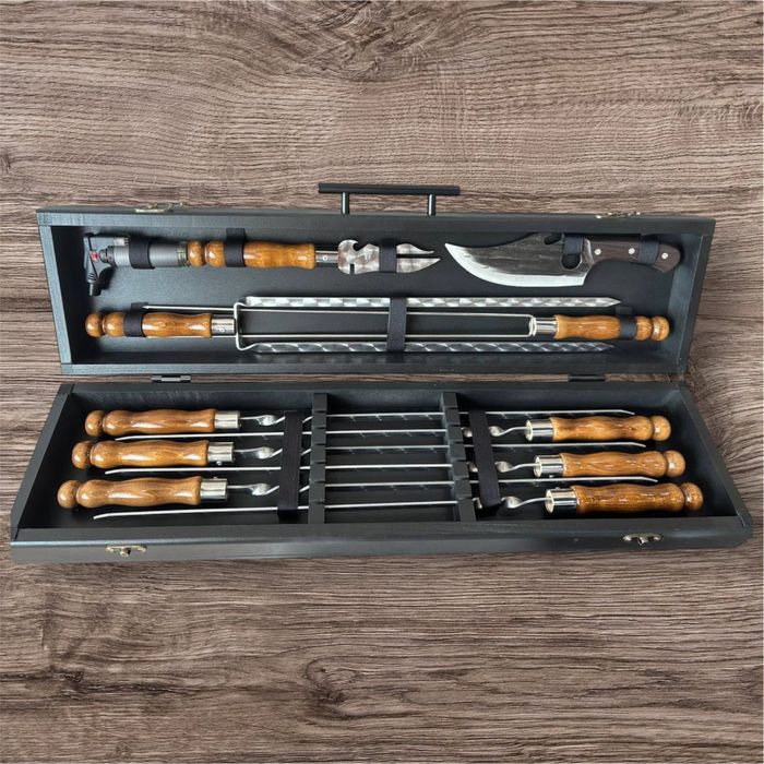 Подарунковий набір шампурів.