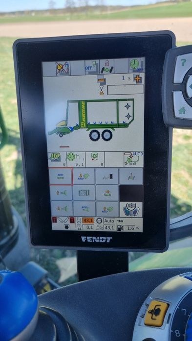 KRONE RX 360  GD przyczepa samozbierajaca i objętościowa