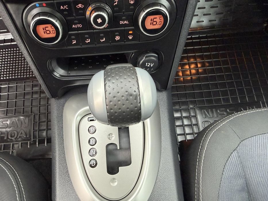NISSAN Qashqai,Automat 2.0 Benzin