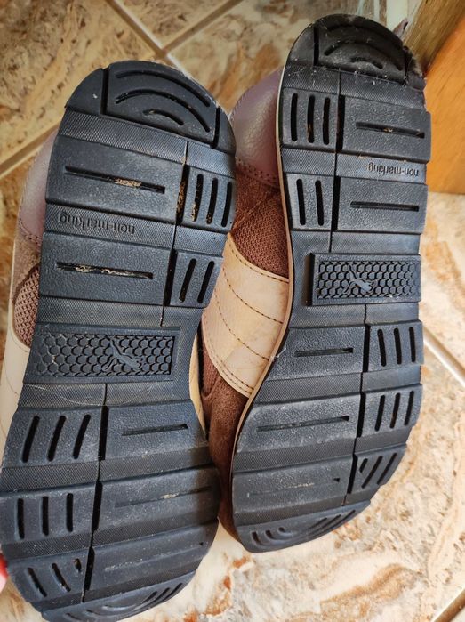 Oddam za darmo buty rozmiar 34