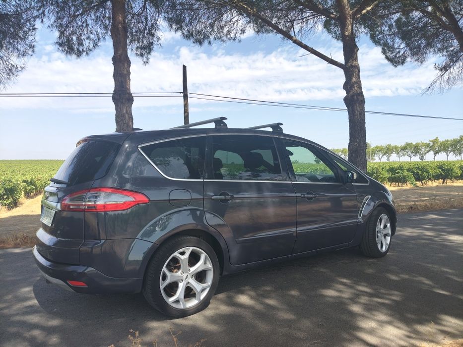 Ford S-Max — fotografia 5