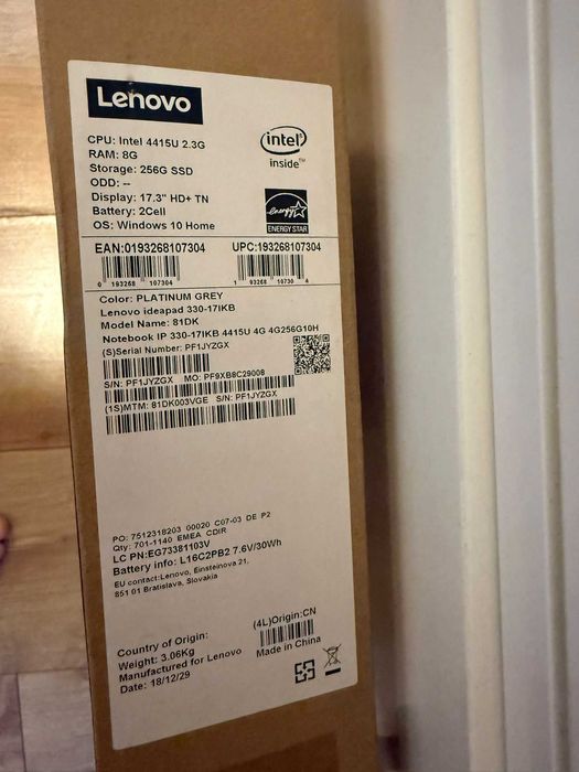 Laptop Lenovo 17,3"