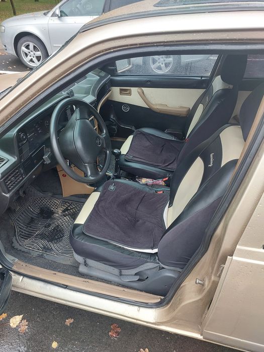 Opel Kadett 1.3 Gaz - Benz
