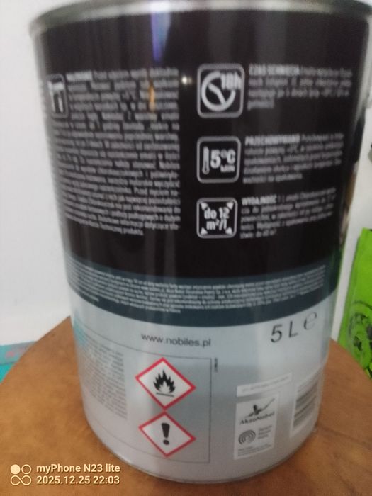 Chlorokauczuk Emalia do metalu i betonu 5L