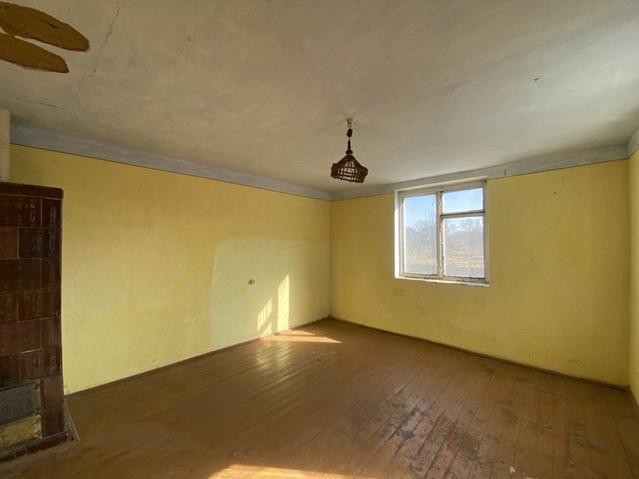 Продам будинок на вул.Довбуша