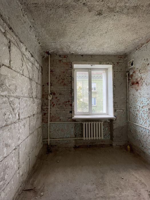 Без комиссии риелтору Продам двухком. кваритру ул Ефремова Ворошилова