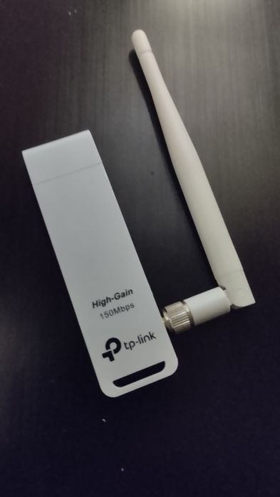 TP-LINK WN722N v2 вай фай адаптер.