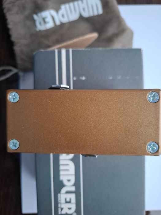 Педаль Boss DS-1 (modded) та Wampler Tumnus