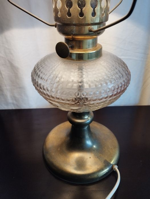Lampka nocna, mosiądz, szkło, antyk.