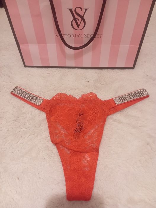 Stringi Victoria's Secret
