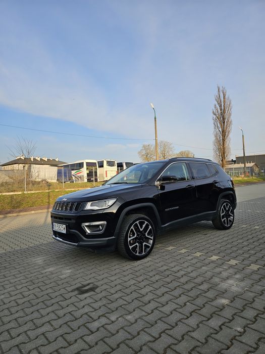 Jeep Compass 2018 4x4 salon Polska