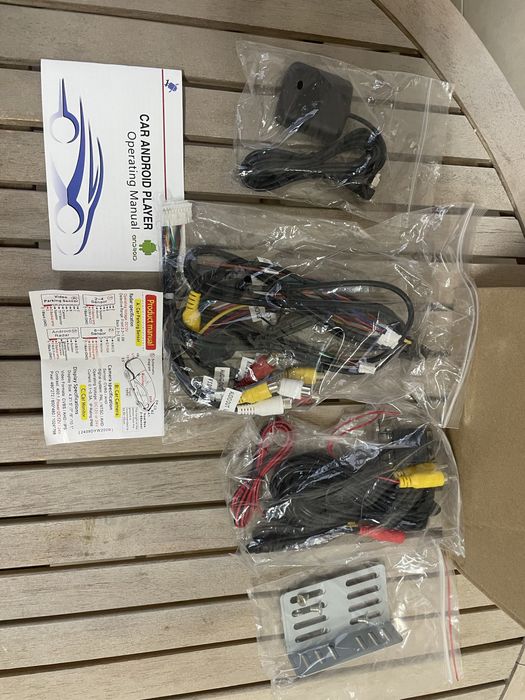 Radio Android Universal (7 polegadas)+ Carplay + Bluetooth + Câmara T.