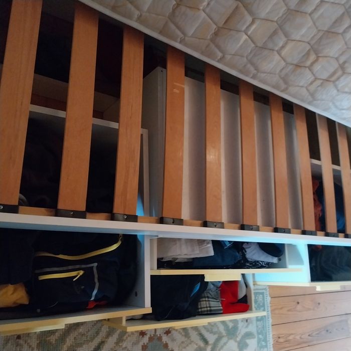 Cama de solteiro com colchão