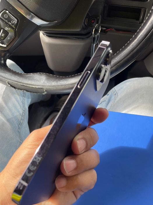 Iohone 14 promax lindo tudo fucionanado vendo porque ja estou com outr