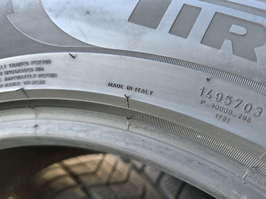 Зимові шини Pirelli 225/65 r17