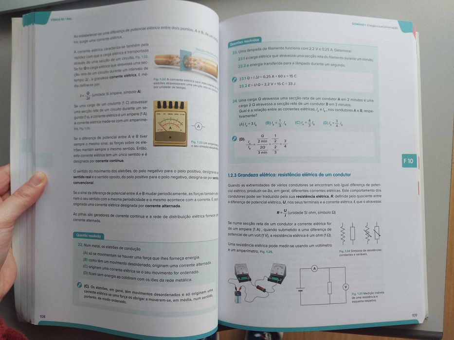 Livro de Preparação para Exame de Física e Química A de 11ºano