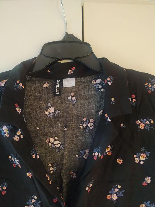 Bluzka koszulowa H&M.