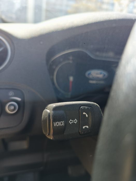 Ford S-MAX Titanium automática