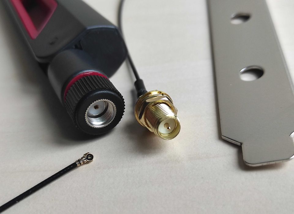 мощные (10dB) стильные антенны для Wi-Fi (для PC, ноутов, роутеров)