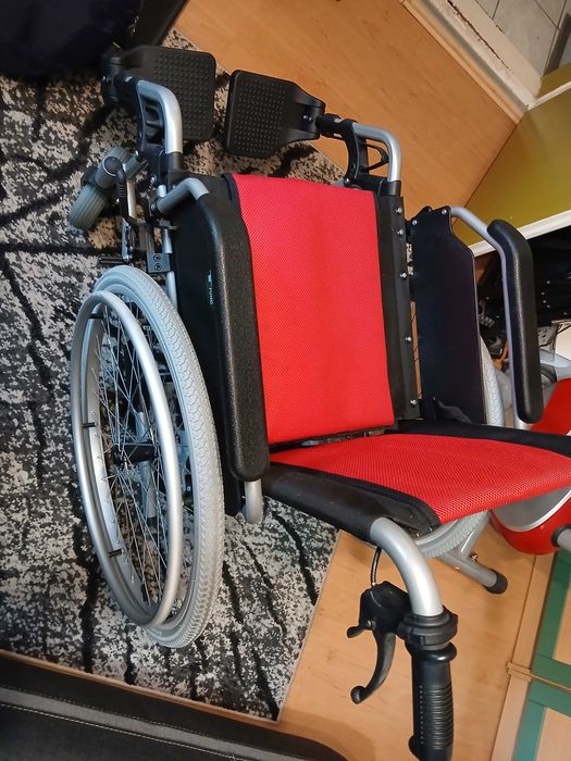 Wózek inwalidzki aluminiowy NOWY