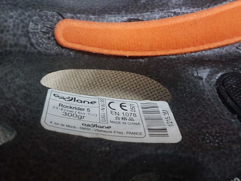 Capacete RockRider de Bicicleta de Homem mais Luvas