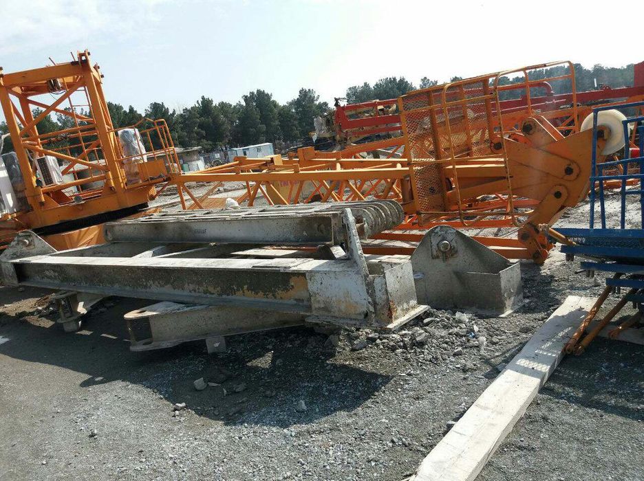 Кран QTZ 100 г/п 8т gt185(gt187;FO23) в отличном состоянии.Продам