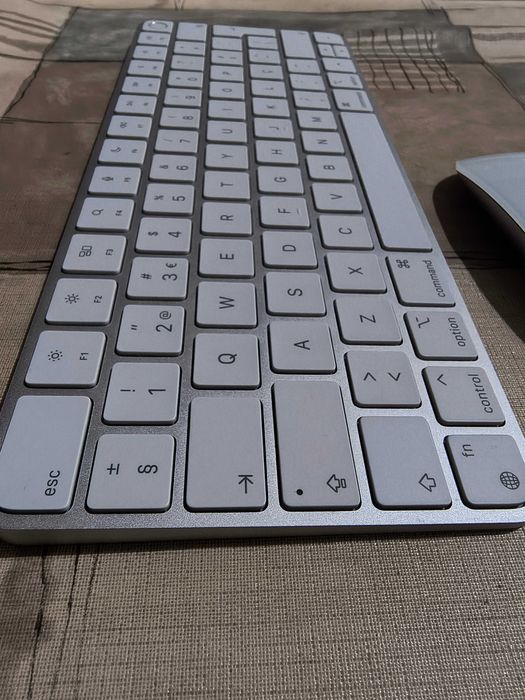 Apple iMac M1  8/256Gb