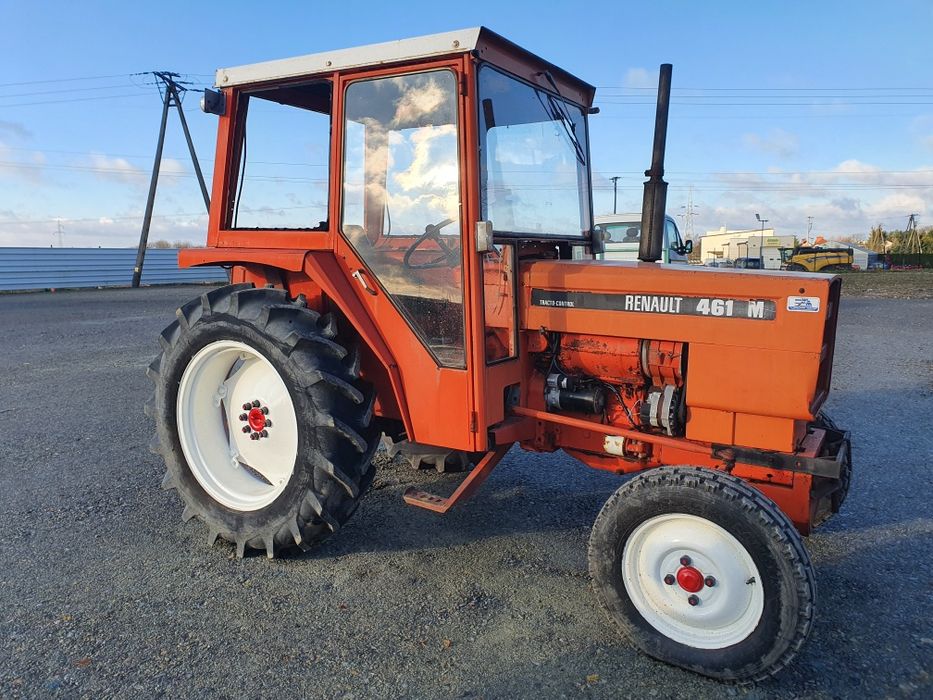 Traktor Renault 461M