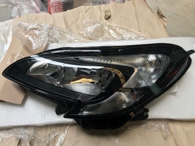 Otica esquerda opel corsa E