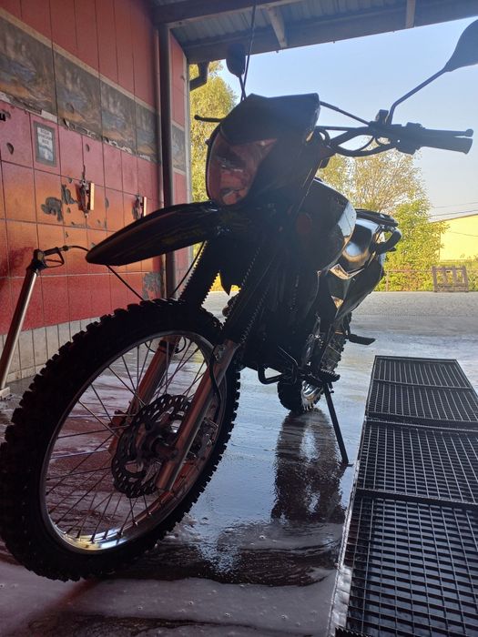 Продам мотокрос SHINERAY