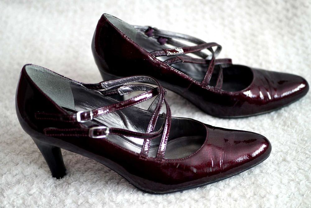 Szpilki ECCo rozm 39