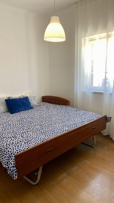 Cama de Madeira Maciça Solteiro/Casal