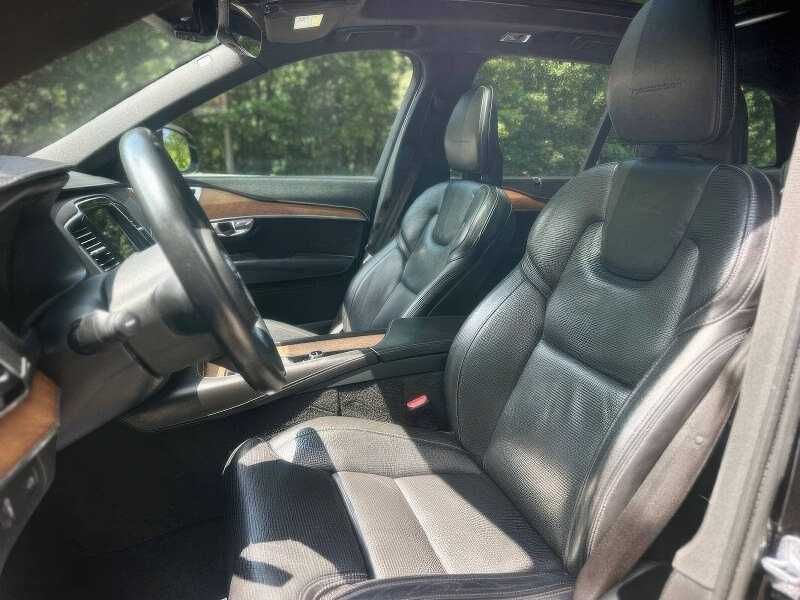 2017 Volvo XC90 T6 Inscription