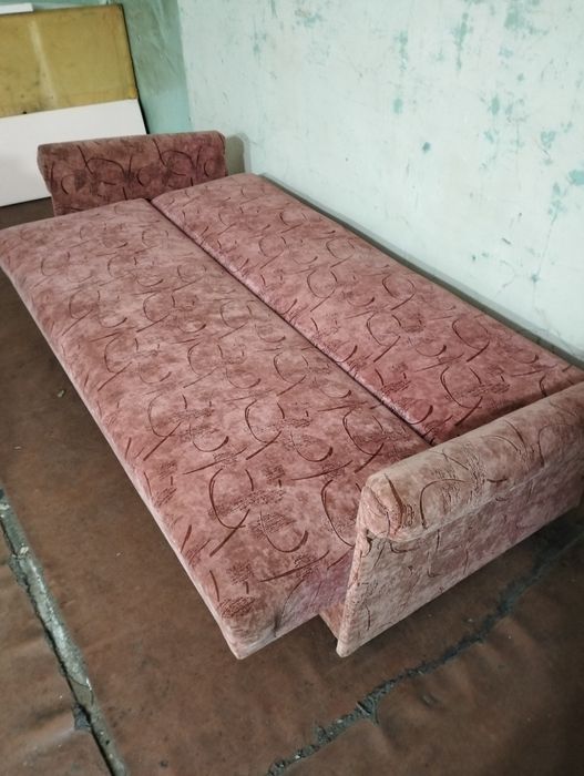 Продаётся диван в идеальном состоянии